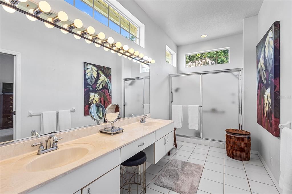 En Venta: $459,000 (2 camas, 2 baños, 1820 Pies cuadrados)