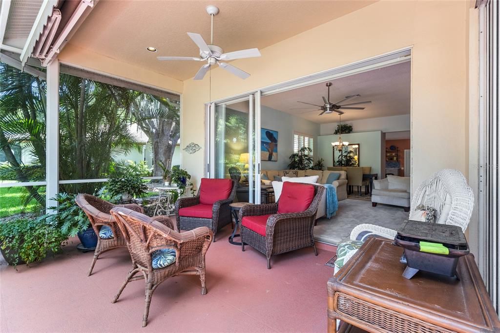 En Venta: $459,000 (2 camas, 2 baños, 1820 Pies cuadrados)