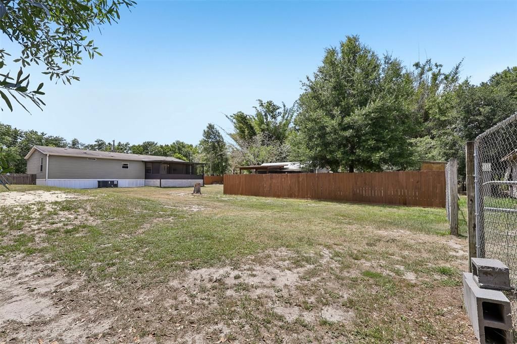 For Sale: $345,000 (3 beds, 2 baths, 1300 Square Feet)