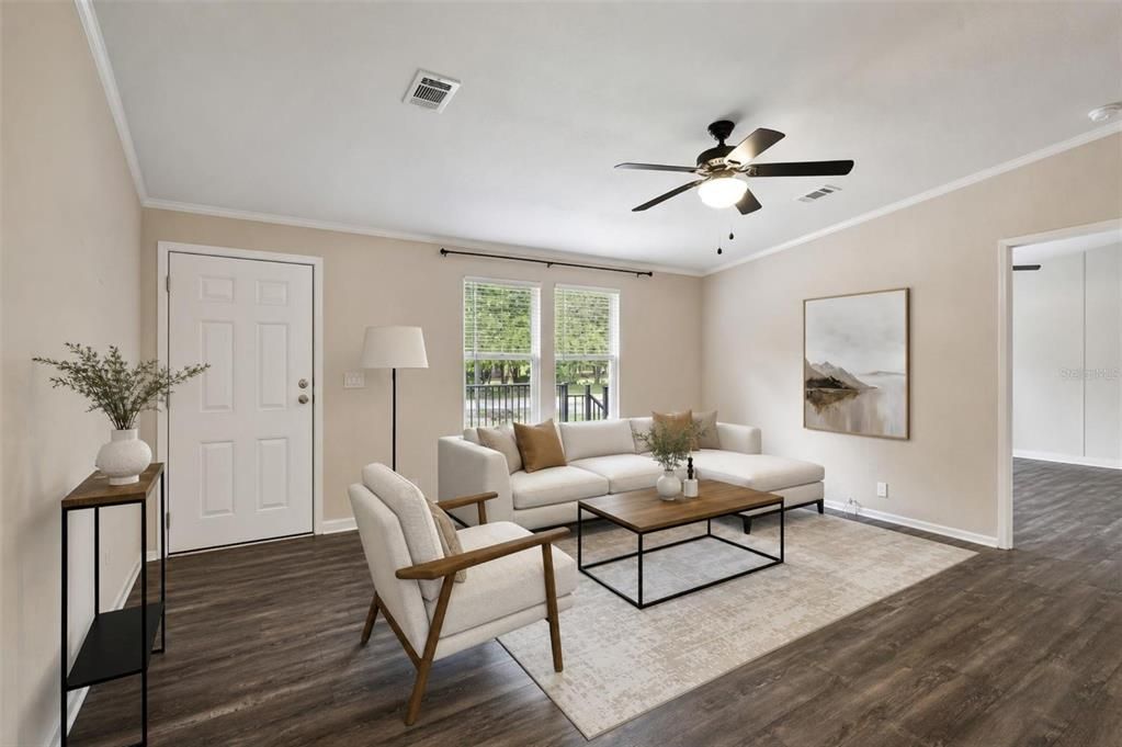 For Sale: $345,000 (3 beds, 2 baths, 1300 Square Feet)