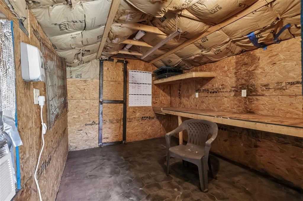 For Sale: $345,000 (3 beds, 2 baths, 1300 Square Feet)
