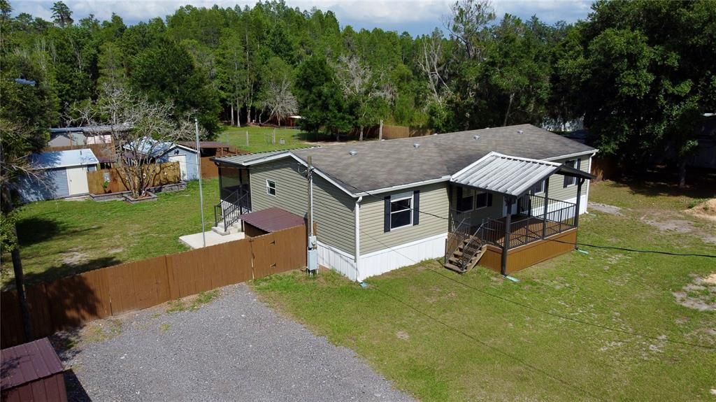 For Sale: $345,000 (3 beds, 2 baths, 1300 Square Feet)