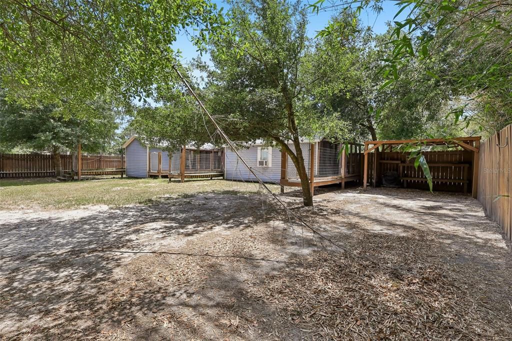 For Sale: $345,000 (3 beds, 2 baths, 1300 Square Feet)