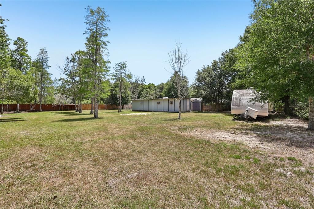 For Sale: $345,000 (3 beds, 2 baths, 1300 Square Feet)