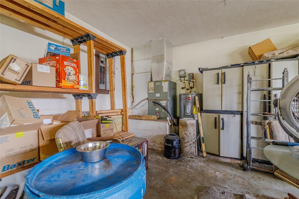 На продажу: $199,000 (3 спален, 2 ванн, 1826 Квадратных фут)