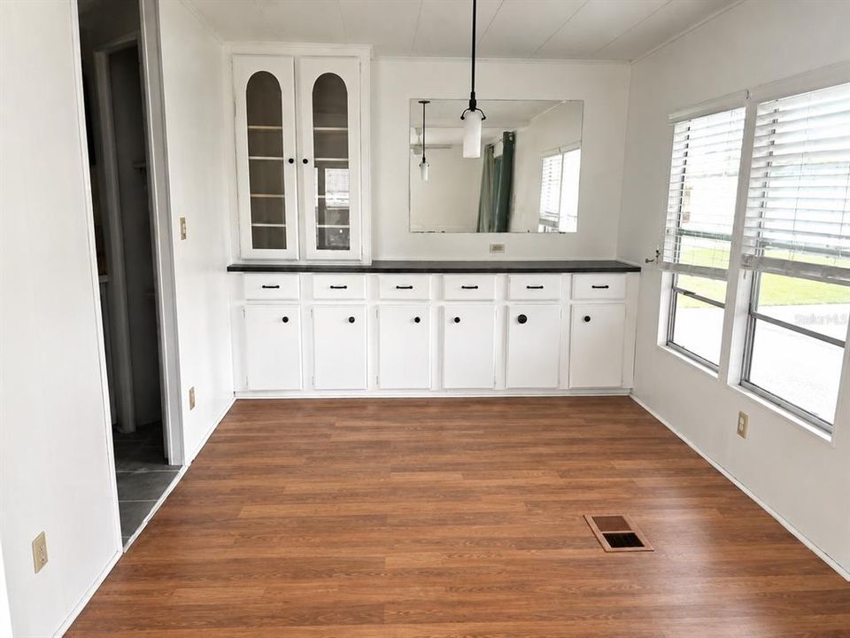 For Rent: $1,450 (2 beds, 2 baths, 1152 Square Feet)