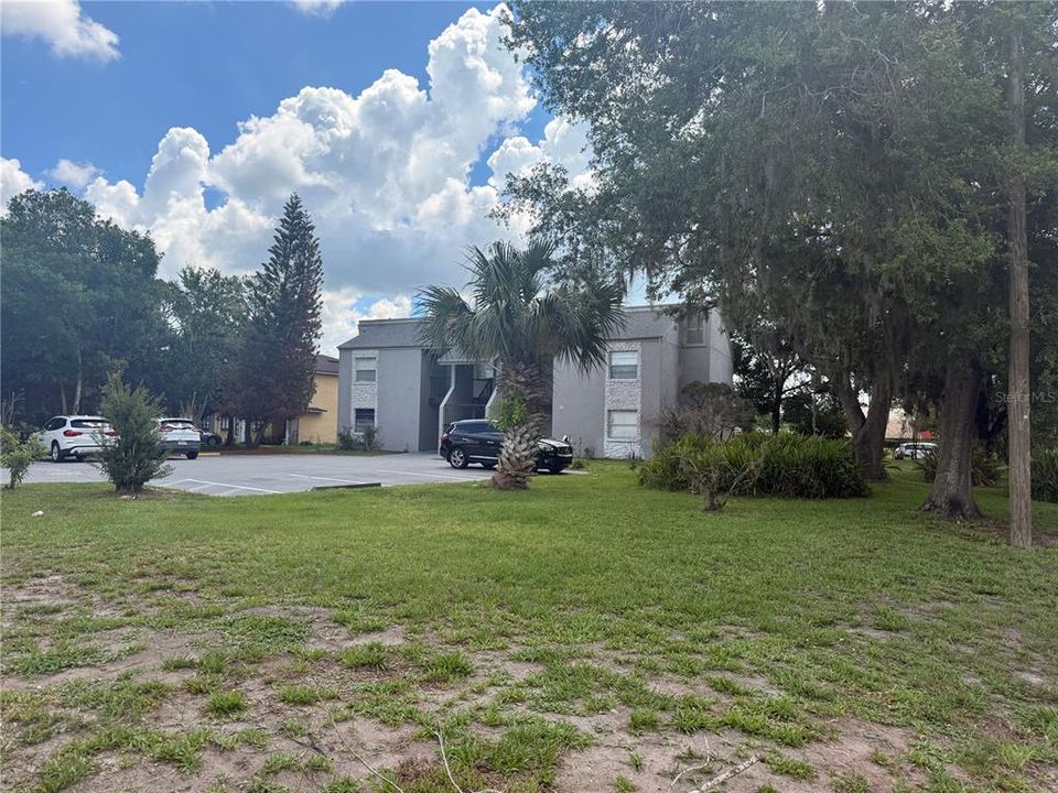 For Sale: $925,000 (8 beds, 0 baths, 3396 Square Feet)