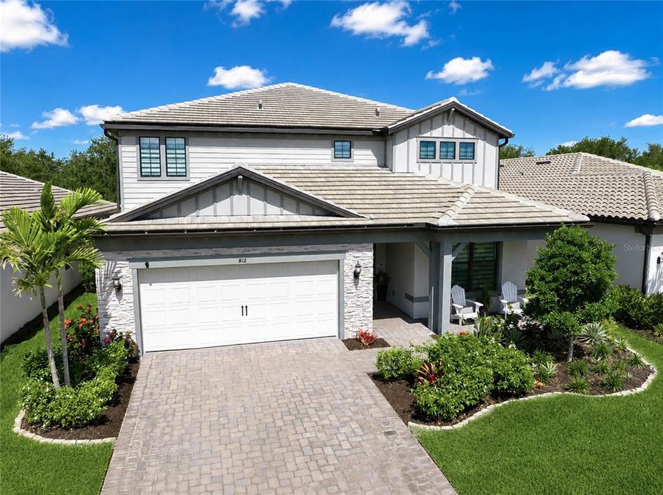 For Sale: $779,900 (5 beds, 4 baths, 3422 Square Feet)