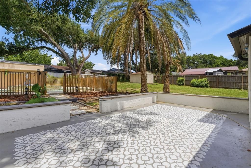 For Sale: $489,000 (3 beds, 2 baths, 2061 Square Feet)