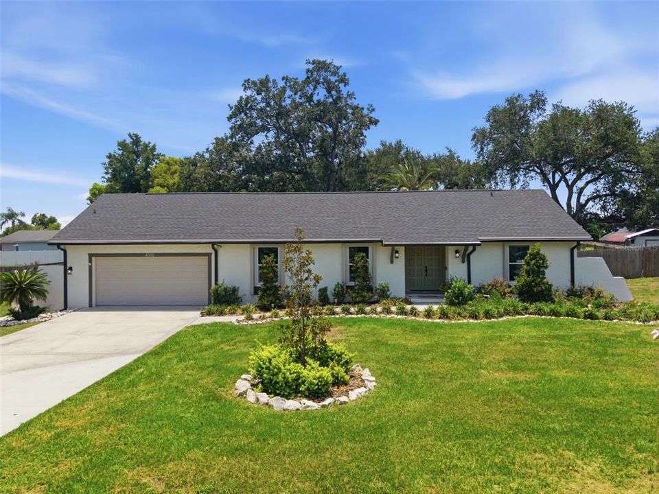 For Sale: $489,000 (3 beds, 2 baths, 2061 Square Feet)