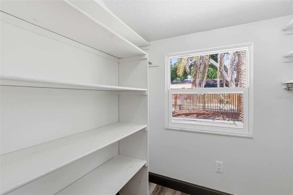 For Sale: $489,000 (3 beds, 2 baths, 2061 Square Feet)