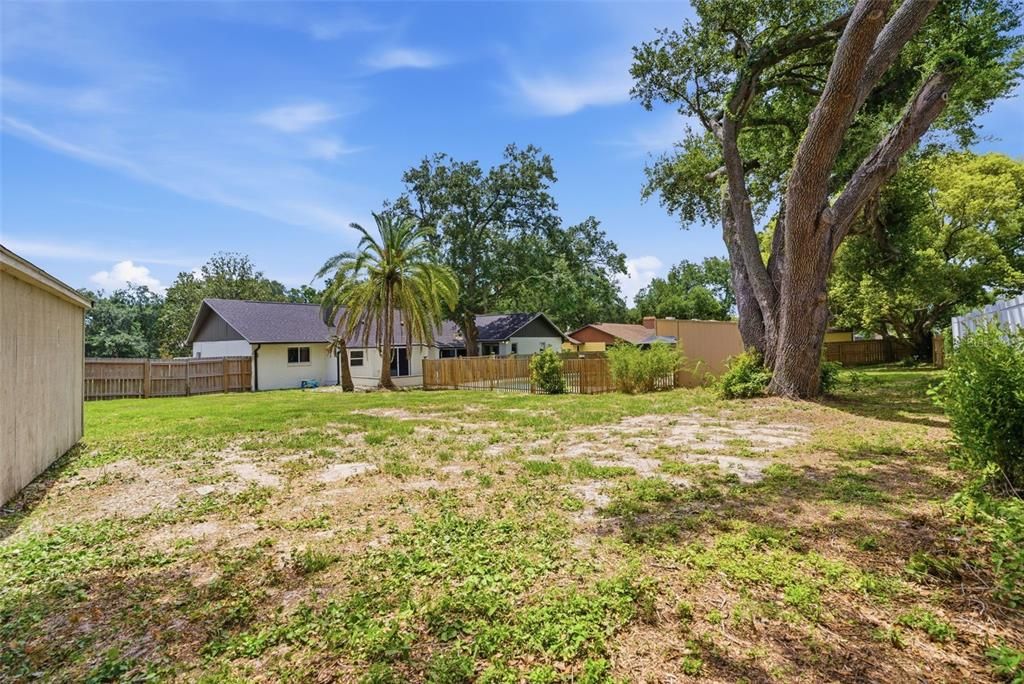 For Sale: $489,000 (3 beds, 2 baths, 2061 Square Feet)