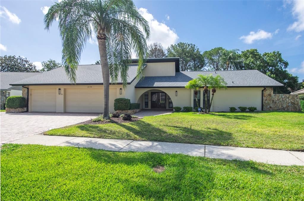 For Rent: $6,000 (5 beds, 3 baths, 3280 Square Feet)