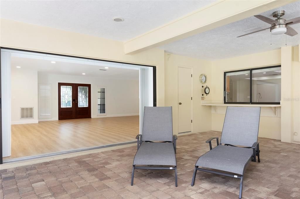 For Rent: $6,000 (5 beds, 3 baths, 3280 Square Feet)