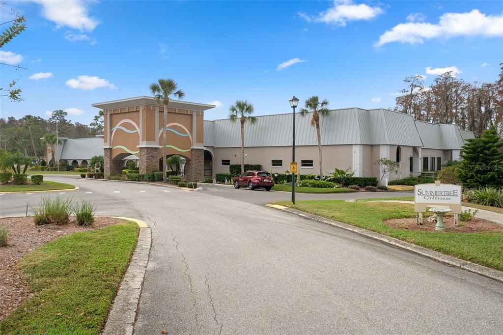 For Sale: $129,900 (1 beds, 1 baths, 779 Square Feet)