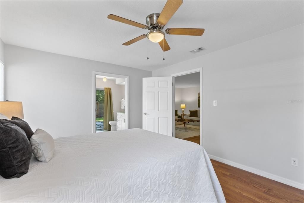For Sale: $449,000 (4 beds, 2 baths, 2140 Square Feet)