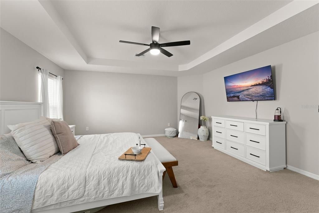 Active With Contract: $335,000 (4 beds, 2 baths, 1855 Square Feet)