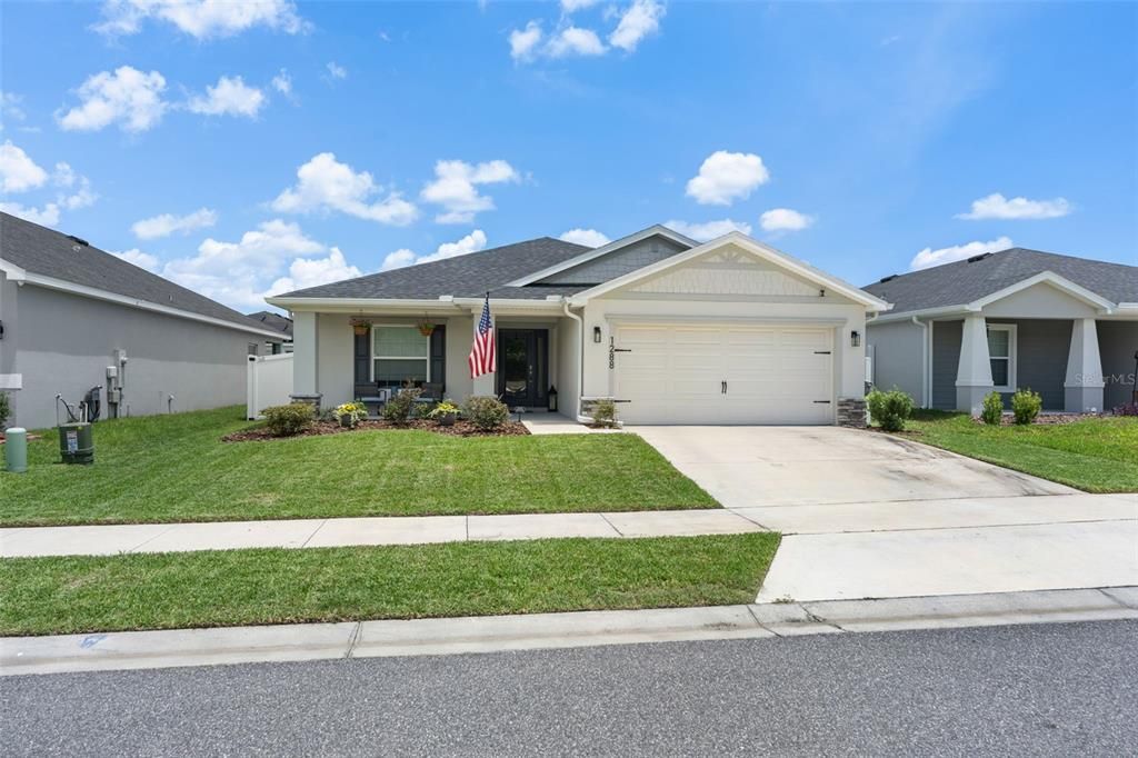 Active With Contract: $335,000 (4 beds, 2 baths, 1855 Square Feet)
