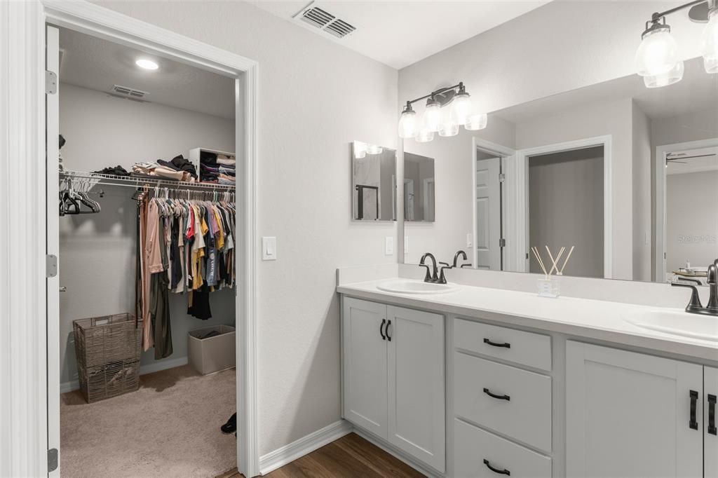 Active With Contract: $335,000 (4 beds, 2 baths, 1855 Square Feet)
