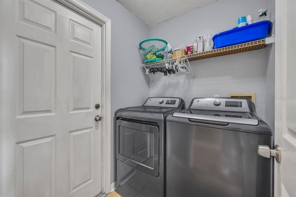 For Sale: $424,000 (4 beds, 2 baths, 1956 Square Feet)