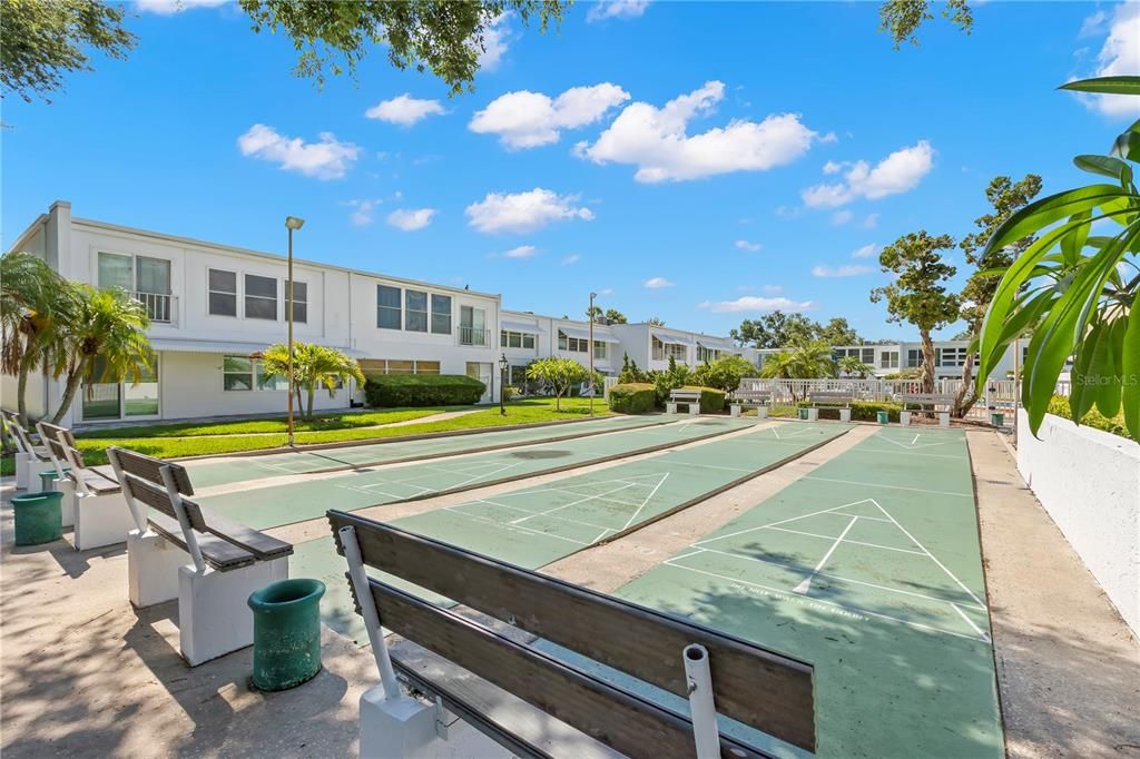 For Sale: $120,000 (2 beds, 2 baths, 1270 Square Feet)