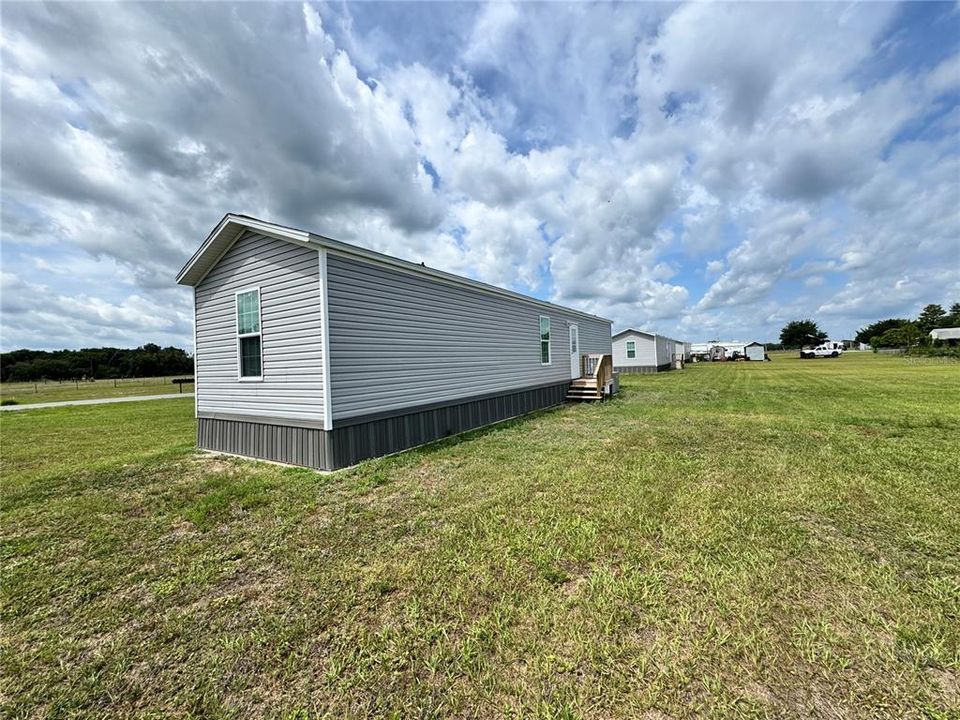 For Rent: $1,295 (2 beds, 2 baths, 784 Square Feet)
