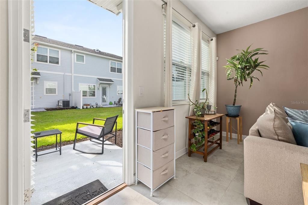 For Sale: $330,000 (3 beds, 2 baths, 1869 Square Feet)