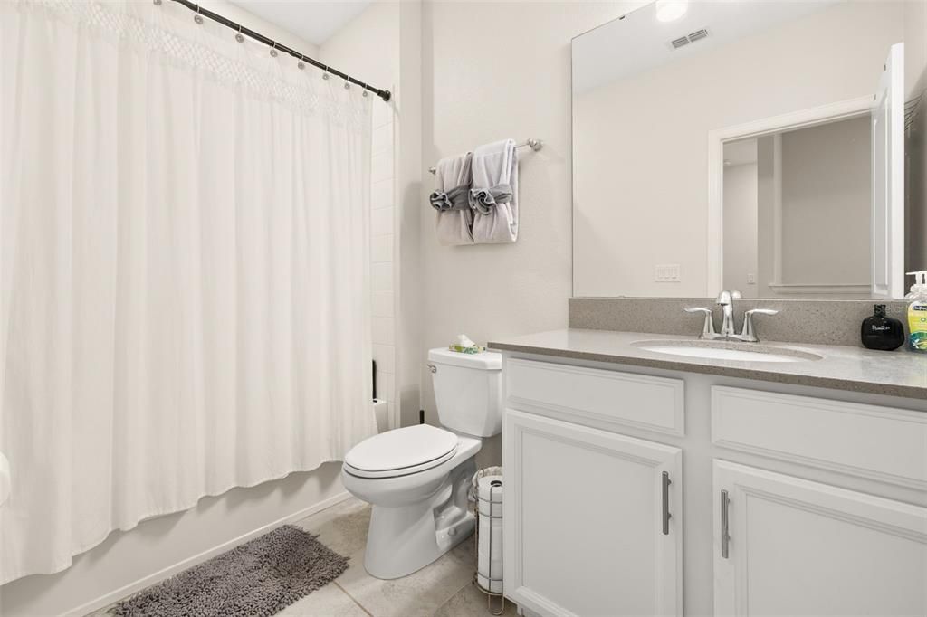 For Sale: $330,000 (3 beds, 2 baths, 1869 Square Feet)