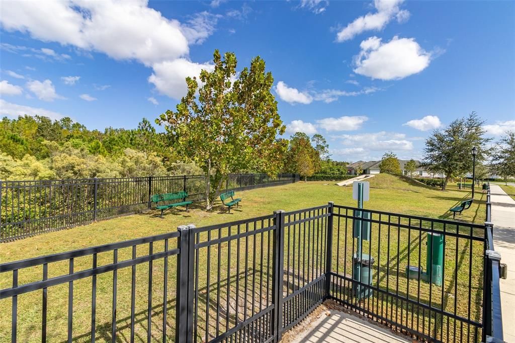 For Sale: $330,000 (3 beds, 2 baths, 1869 Square Feet)