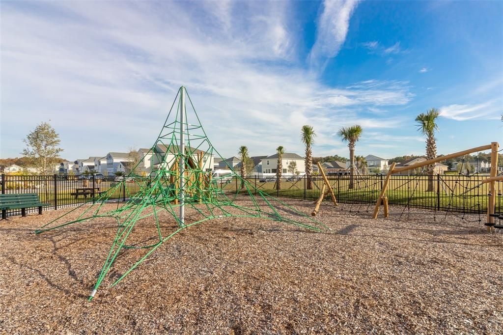 For Sale: $330,000 (3 beds, 2 baths, 1869 Square Feet)
