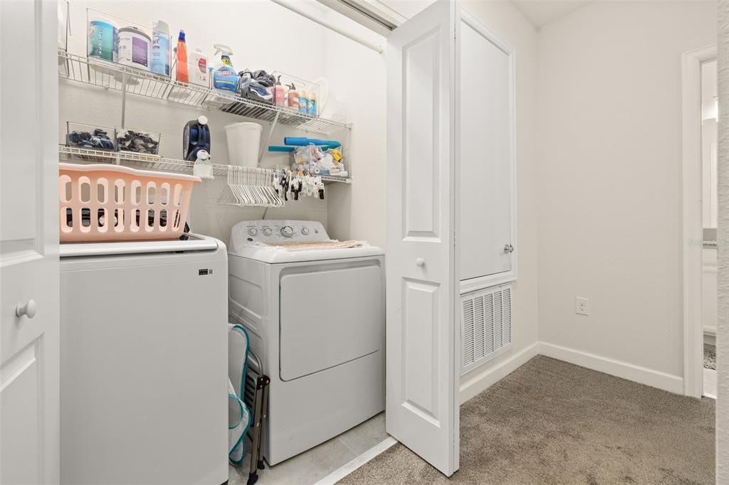 For Sale: $330,000 (3 beds, 2 baths, 1869 Square Feet)