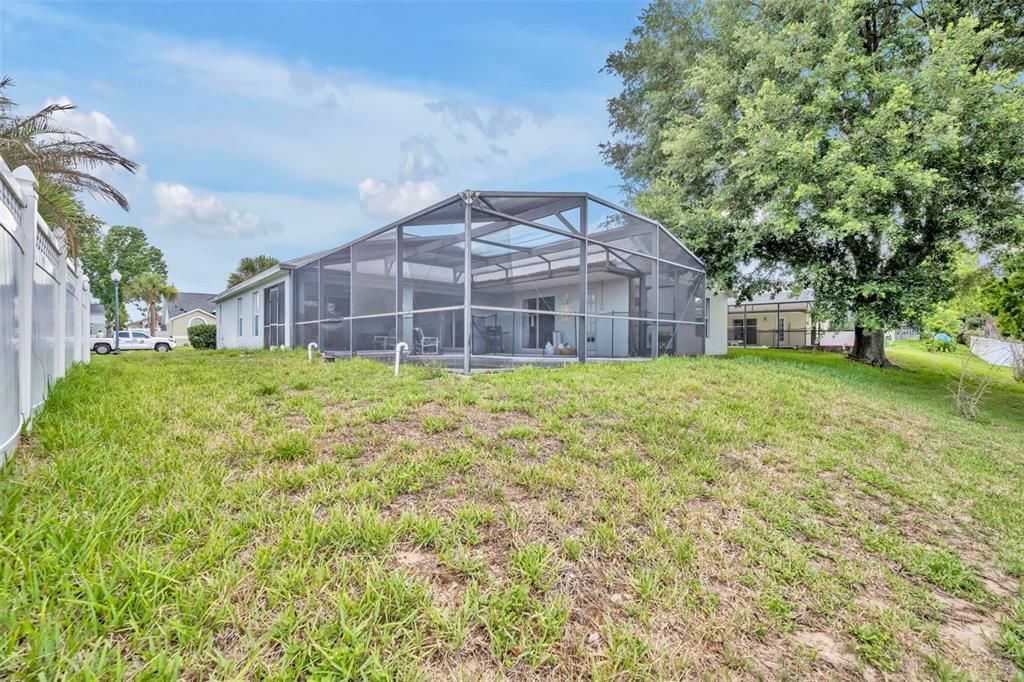 En Venta: $410,000 (4 camas, 3 baños, 2033 Pies cuadrados)