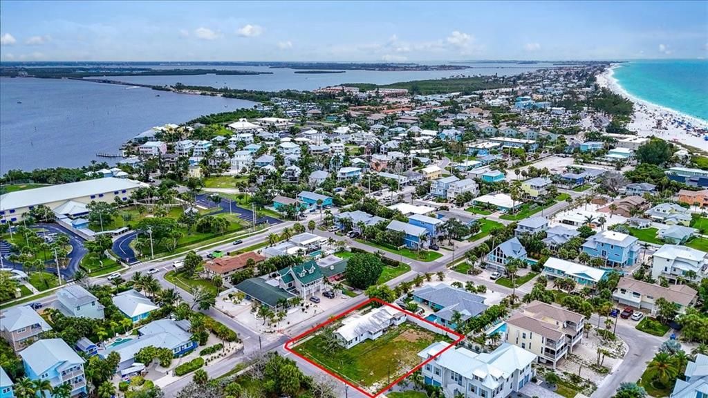 For Sale: $1,995,000 (0.22 acres)