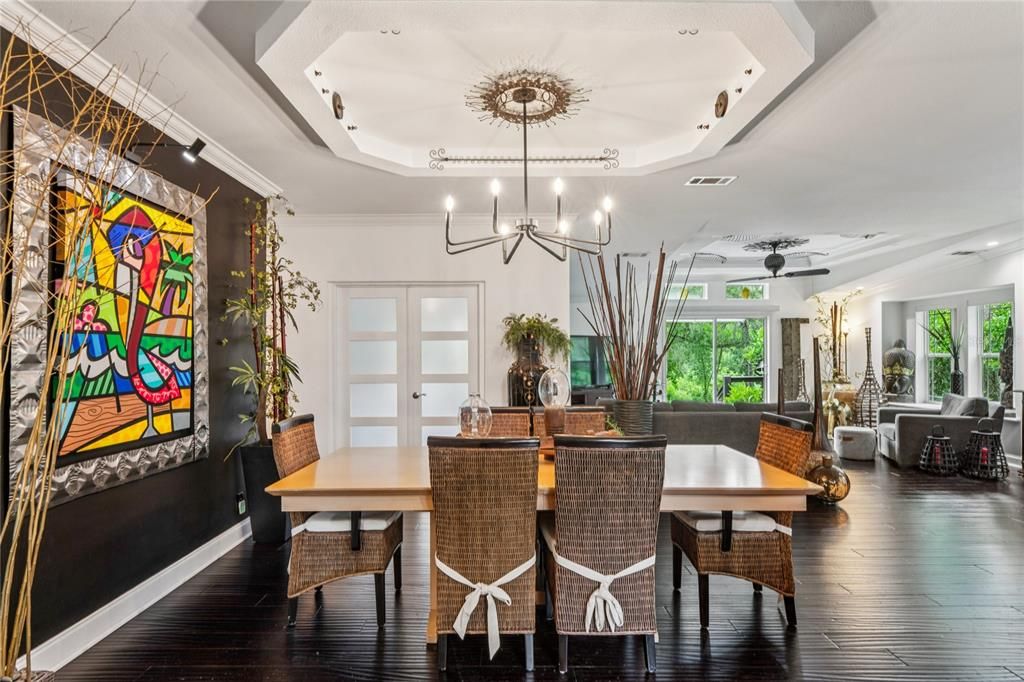 На продажу: $524,999 (3 спален, 2 ванн, 1842 Квадратных фут)