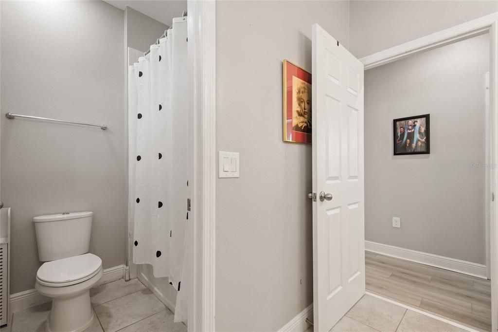 For Sale: $525,000 (3 beds, 2 baths, 2152 Square Feet)