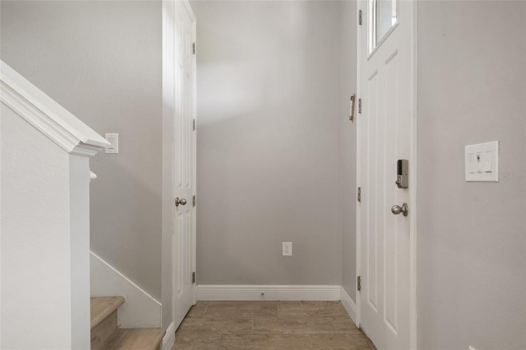 For Sale: $525,000 (3 beds, 2 baths, 2152 Square Feet)