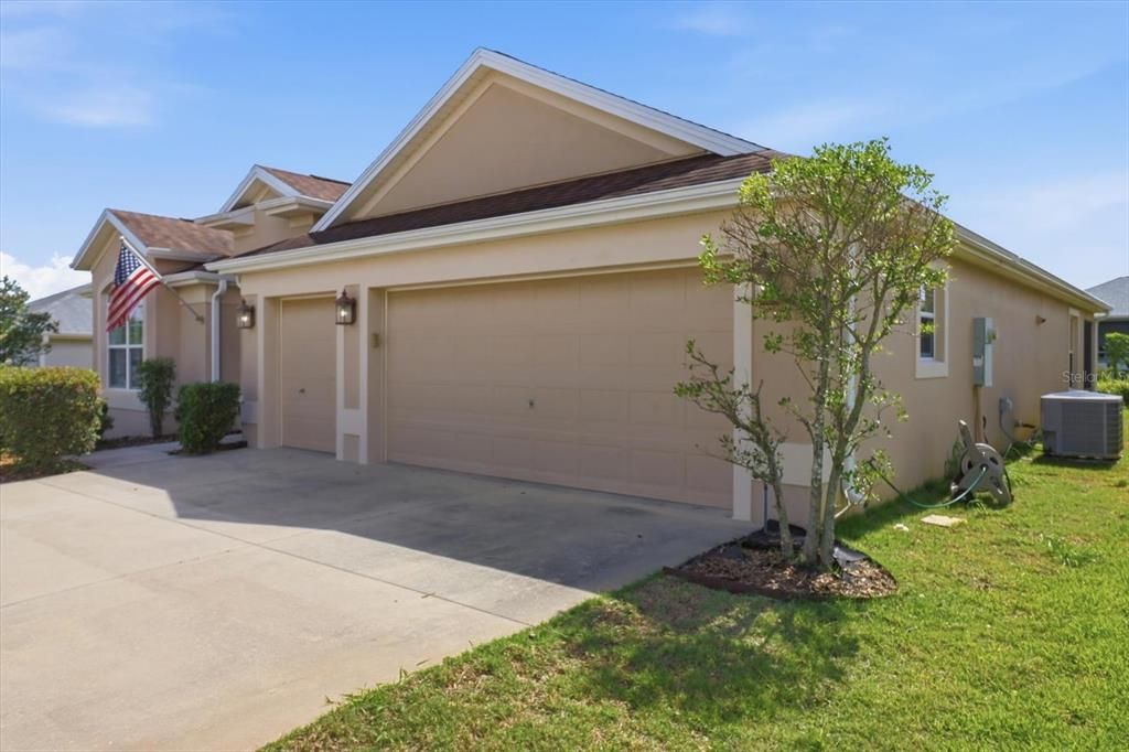 For Sale: $499,000 (3 beds, 2 baths, 2046 Square Feet)