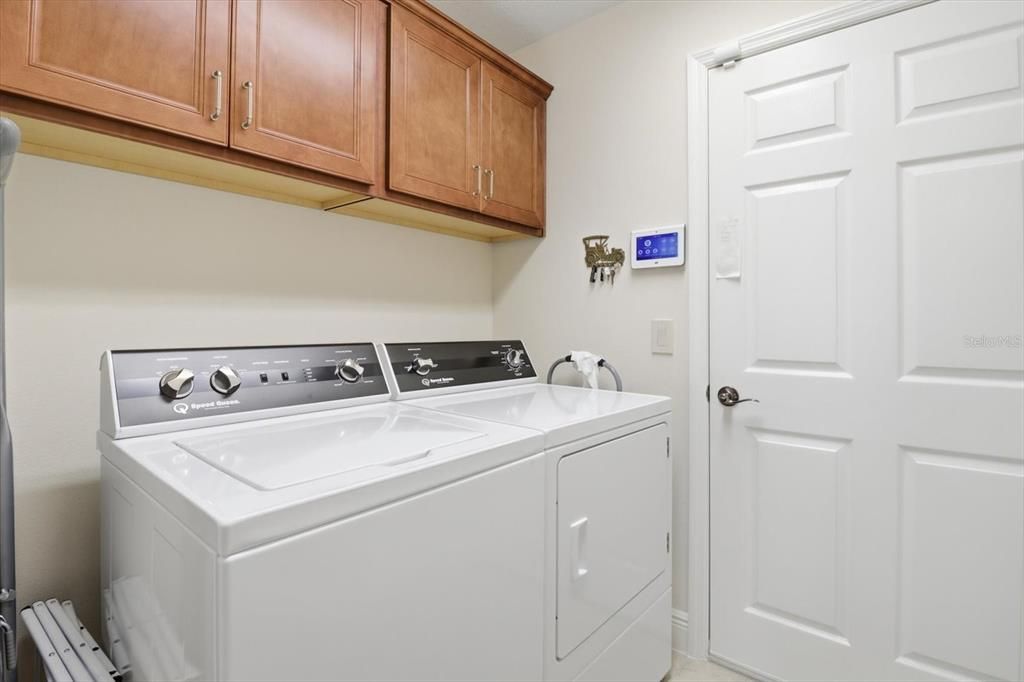 For Sale: $499,000 (3 beds, 2 baths, 2046 Square Feet)