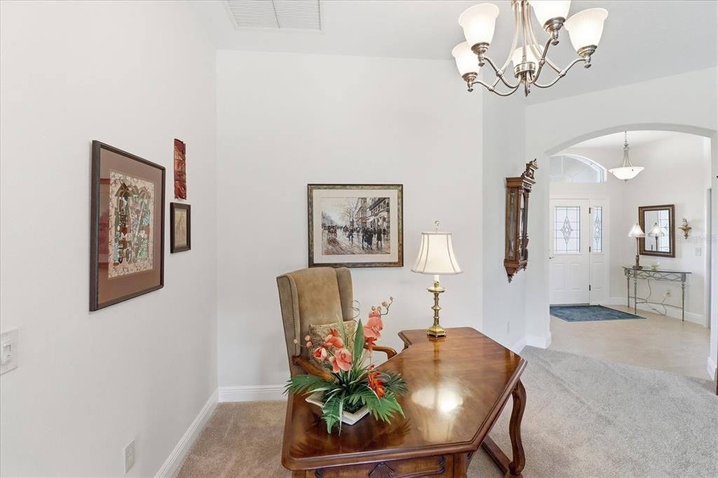 For Sale: $499,000 (3 beds, 2 baths, 2046 Square Feet)