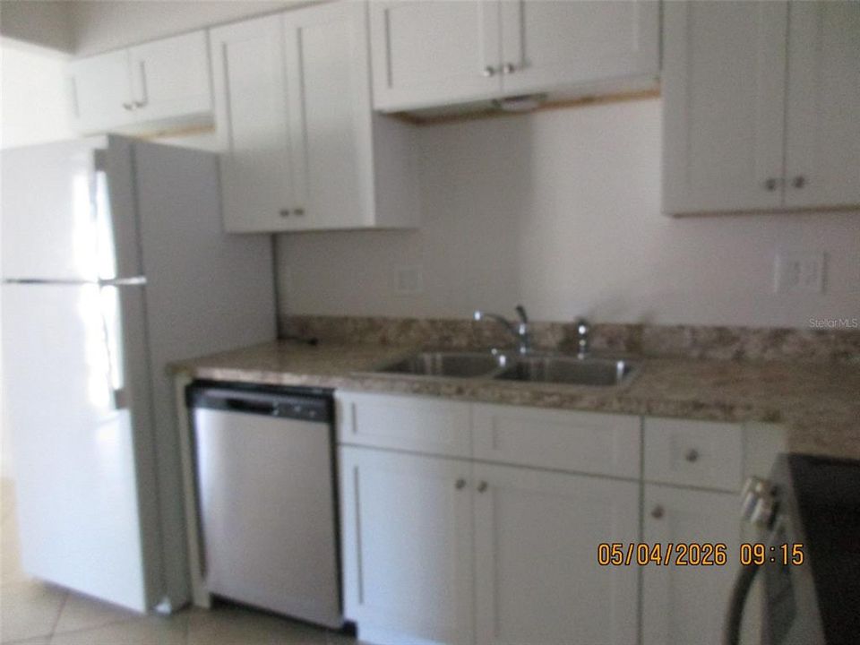For Rent: $1,750 (2 beds, 2 baths, 991 Square Feet)