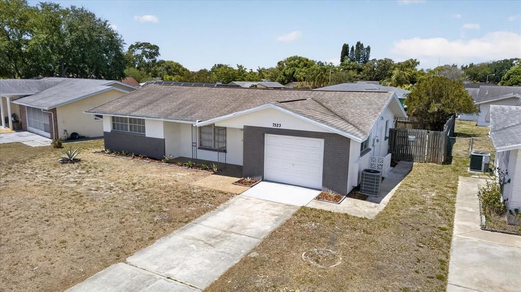 En Venta: $265,000 (2 camas, 2 baños, 1088 Pies cuadrados)