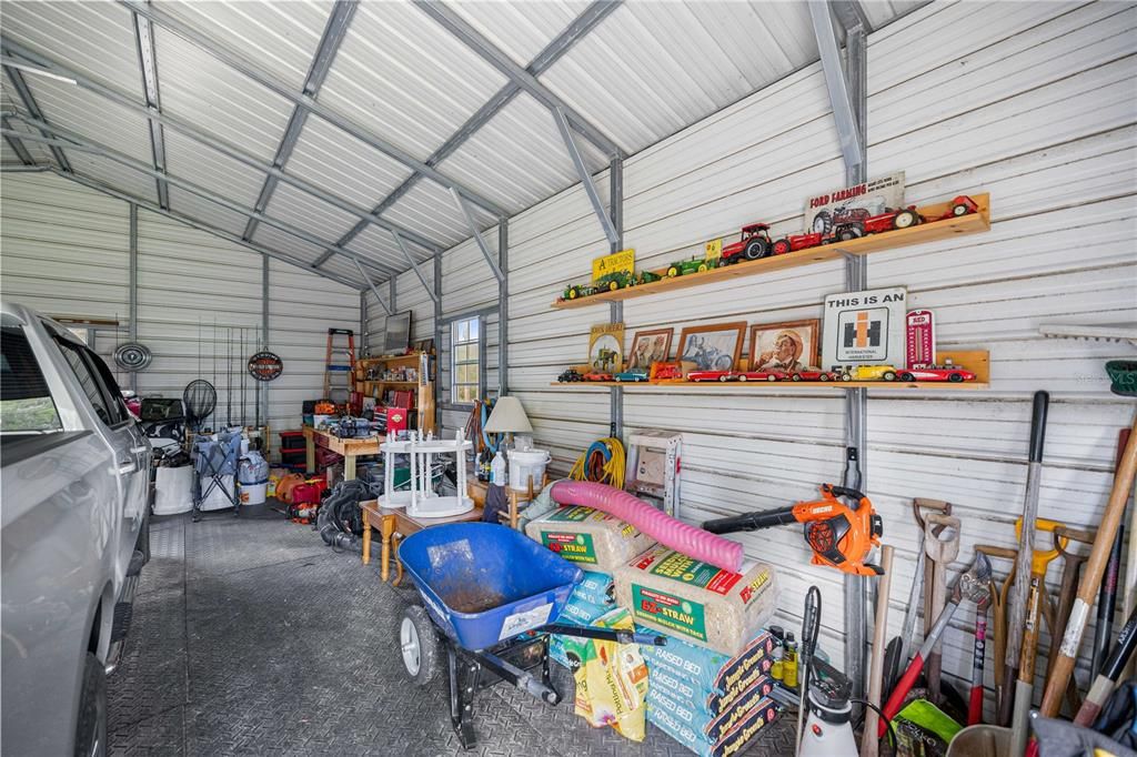 For Sale: $349,900 (3 beds, 2 baths, 1417 Square Feet)