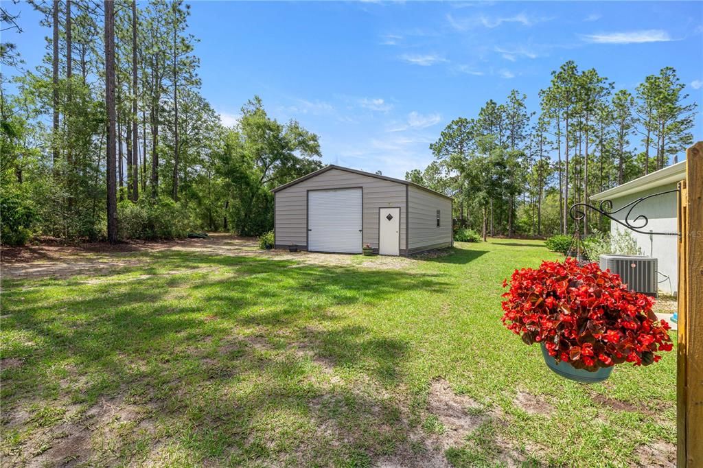 For Sale: $349,900 (3 beds, 2 baths, 1417 Square Feet)
