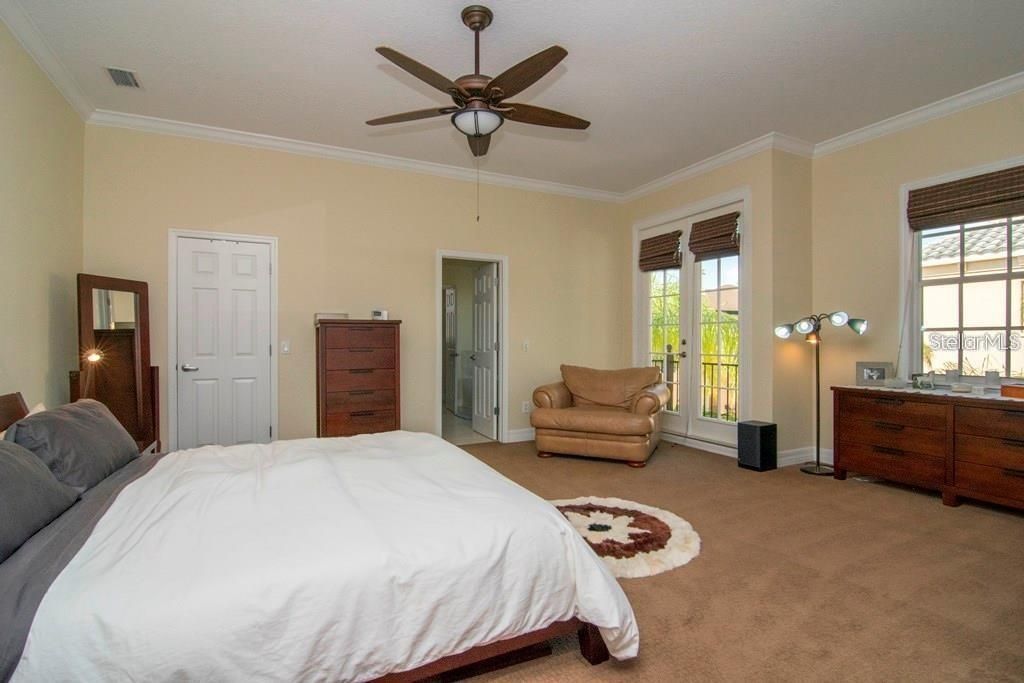 For Rent: $3,800 (3 beds, 2 baths, 2656 Square Feet)