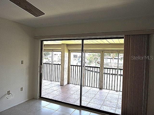 For Sale: $189,900 (2 beds, 2 baths, 1089 Square Feet)