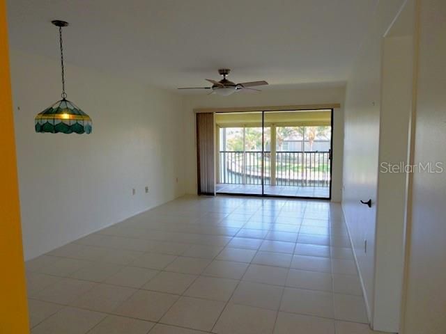 For Sale: $189,900 (2 beds, 2 baths, 1089 Square Feet)