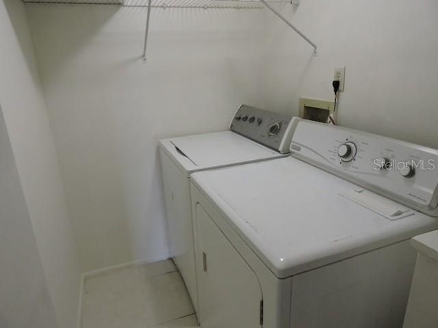 For Sale: $189,900 (2 beds, 2 baths, 1089 Square Feet)