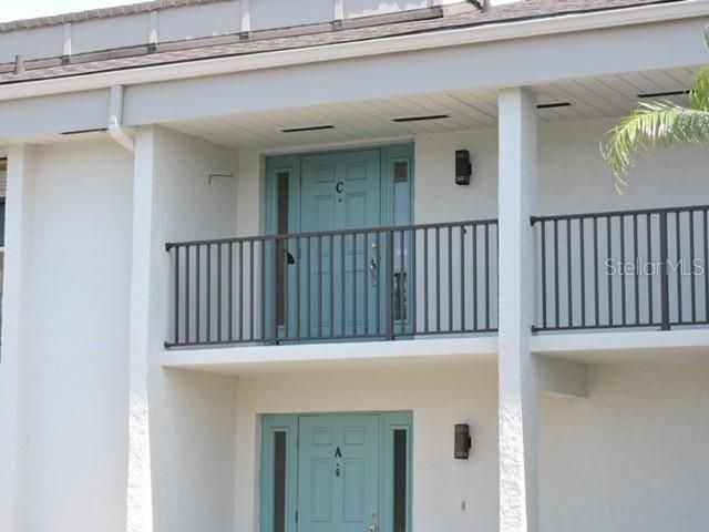 For Sale: $189,900 (2 beds, 2 baths, 1089 Square Feet)