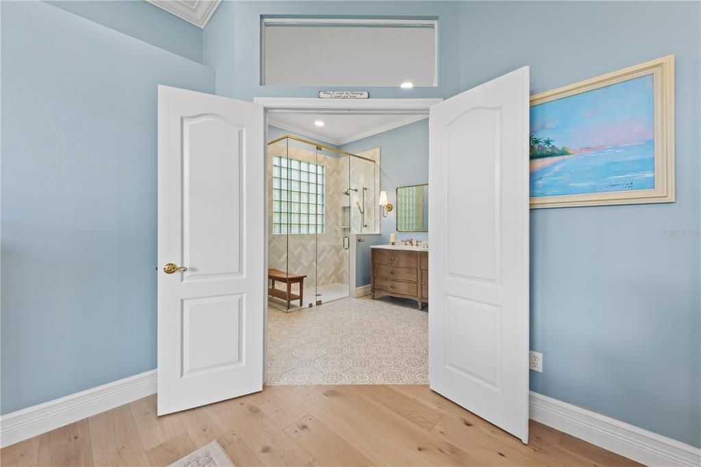 For Sale: $549,999 (3 beds, 2 baths, 1645 Square Feet)