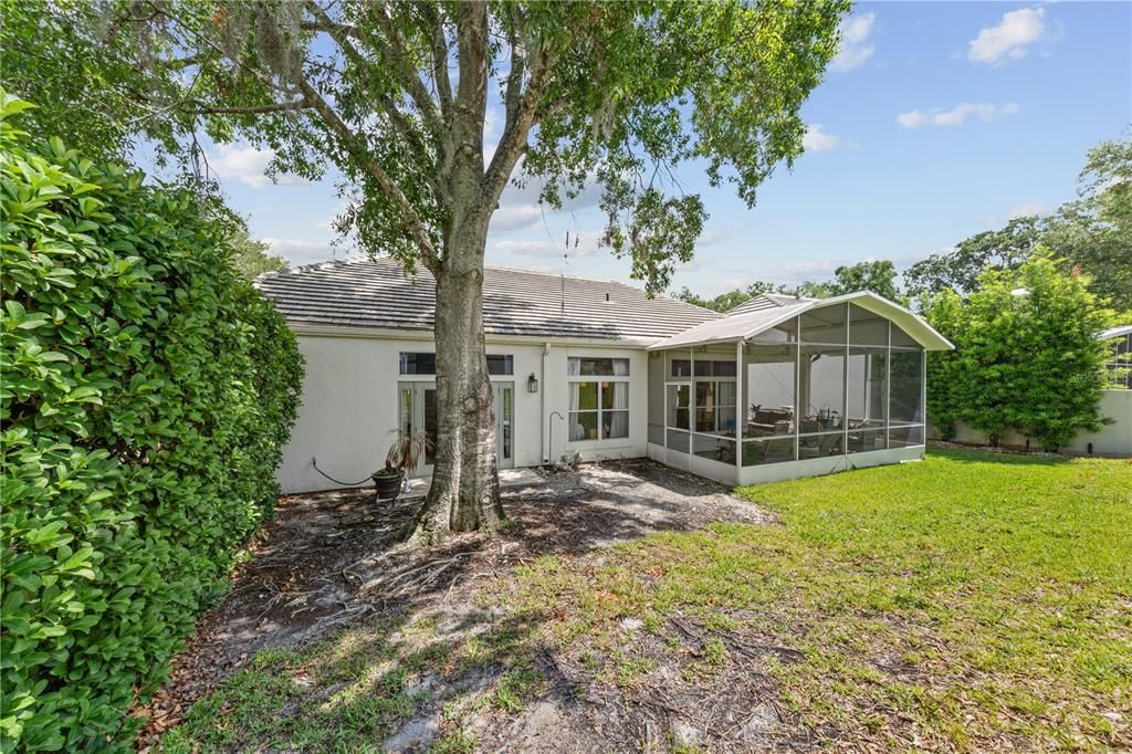 For Sale: $549,999 (3 beds, 2 baths, 1645 Square Feet)